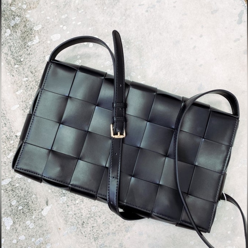 Marryn Crossbody Bag